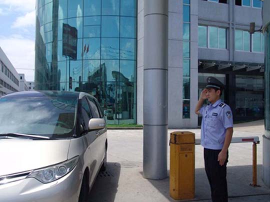 商務(wù)樓保安服務(wù)